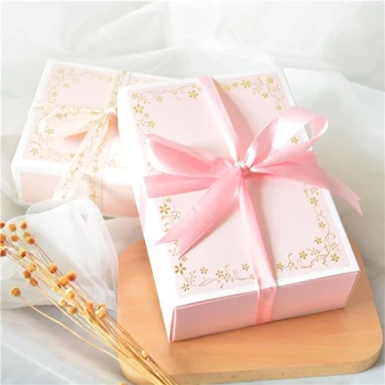 2018 Розови сватбени кутии за бонбони Голям капацитет благоприятства подаръчната кутия Парти за събития Консумативи за маса Централни елементи Контейнери за Mooncake Dec