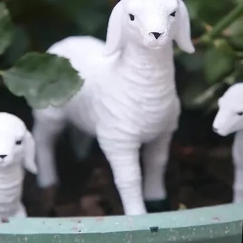 Близък изток вдъхновени овце орнаменти: изящни занаяти смола дома декор