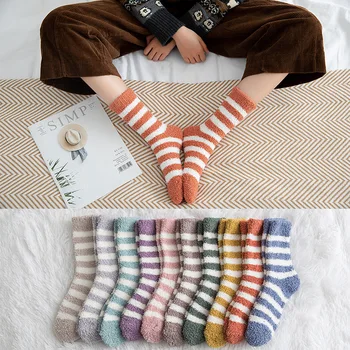 раирани чорапи жени пухкави корали кадифе дебели топли зимни чорапи вътрешен етаж кърпа чорап за момичета дишаща жена сладък сокс сок